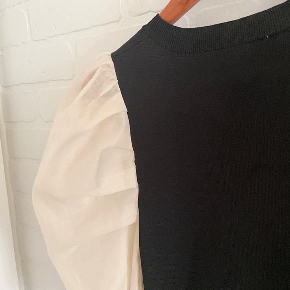 NWOT Zara Blouse Black knit body Off-White Puffy Statement Long Sleeve S - Picture 13 of 15